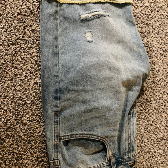 Empyre Jean shorts - Picture 3 of 6